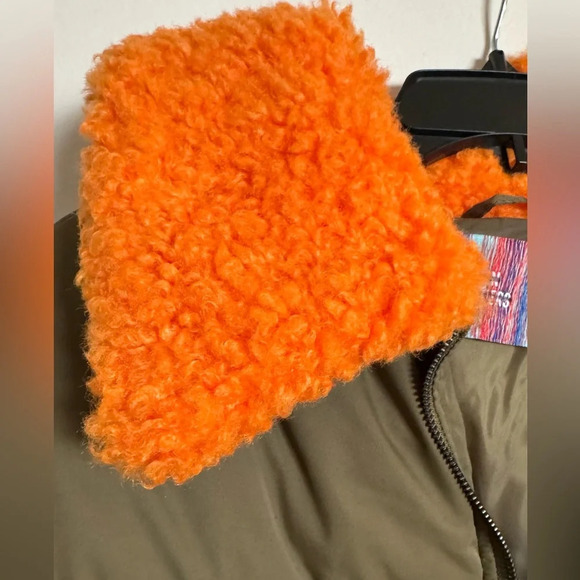 Urban Outfitters Army Green Puffer Jacket Duckie Faux Shearling Collar Coat NWOT - Picture 9 of 11